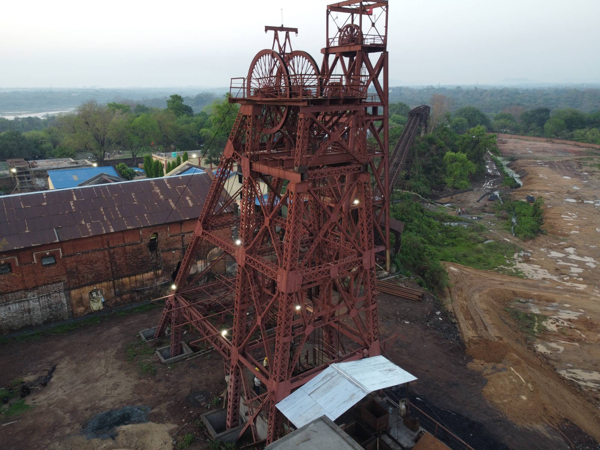 Pit headframe at the Amlabad colliery, Eastern Jharia Area, Bokaro